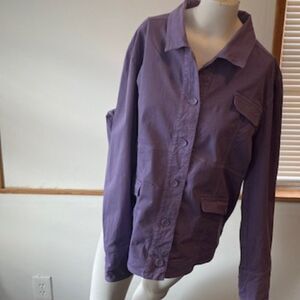 NorthStyle Lavender button down jacket, size XL